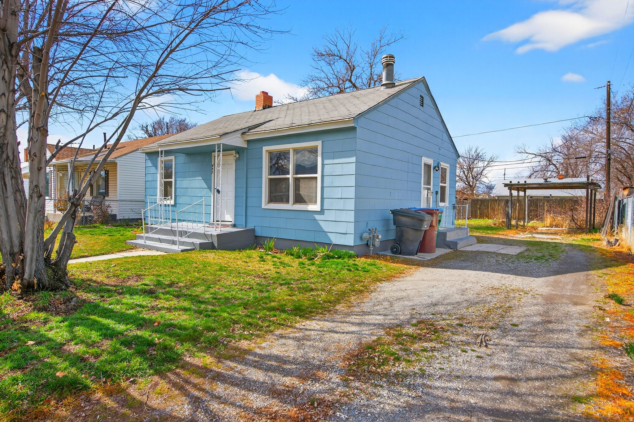 BEVERLY PLACE - Residential