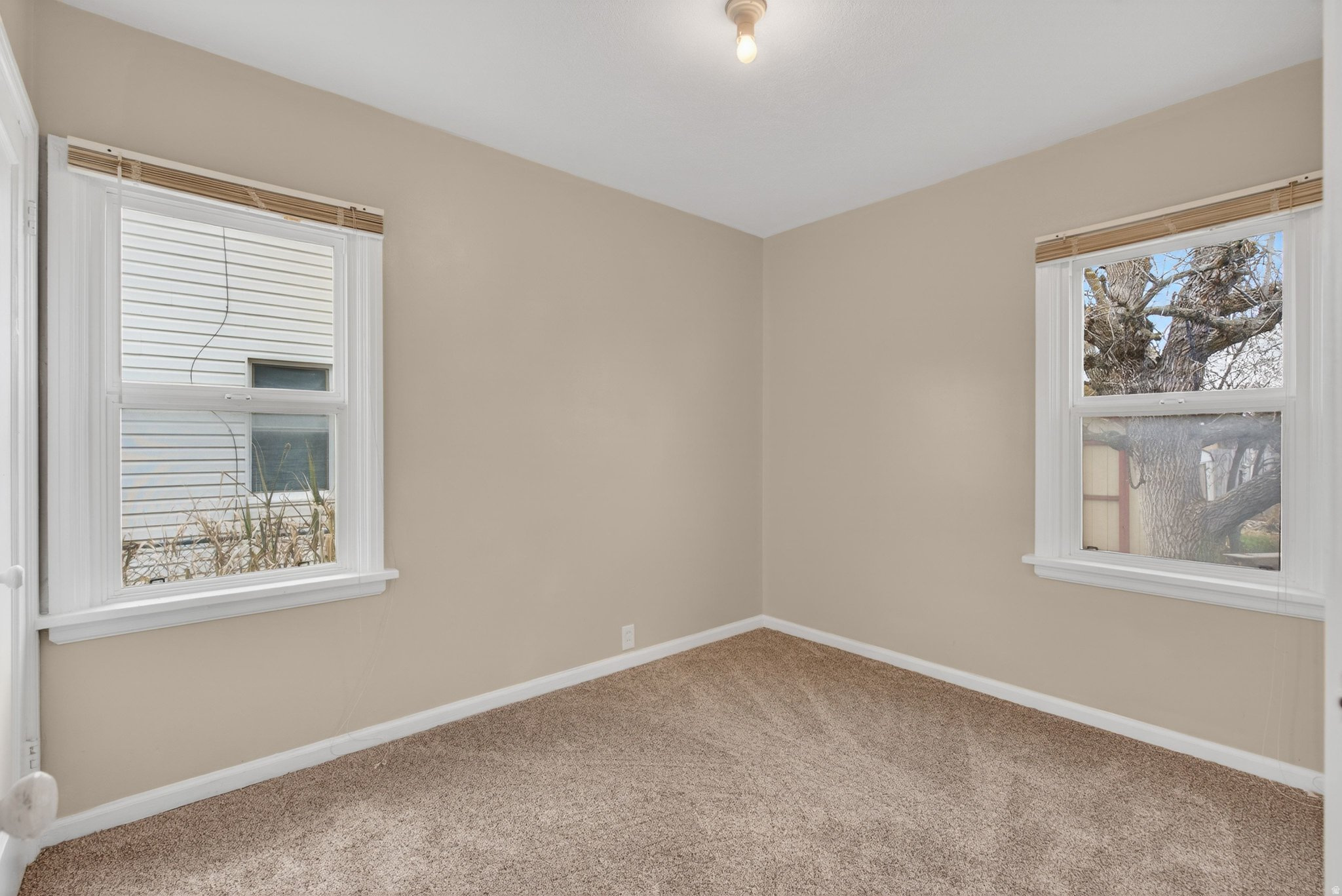 BEVERLY PLACE - Residential