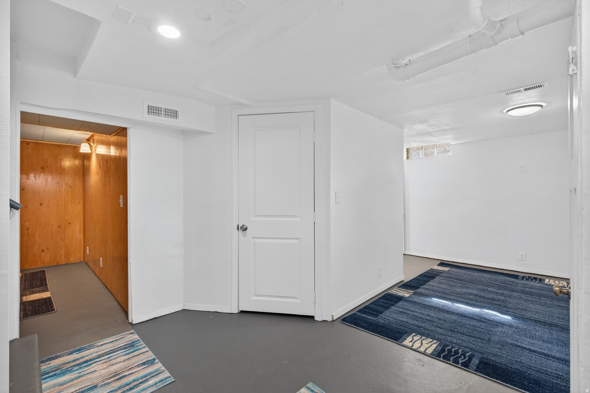 BEVERLY PLACE - Residential