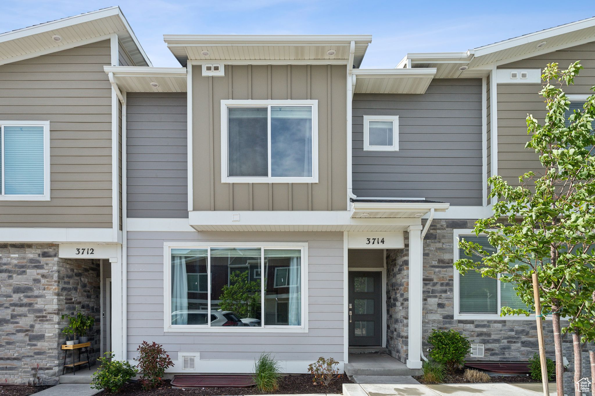 3714 W Soft Whisper Way, Herriman, Utah image 1