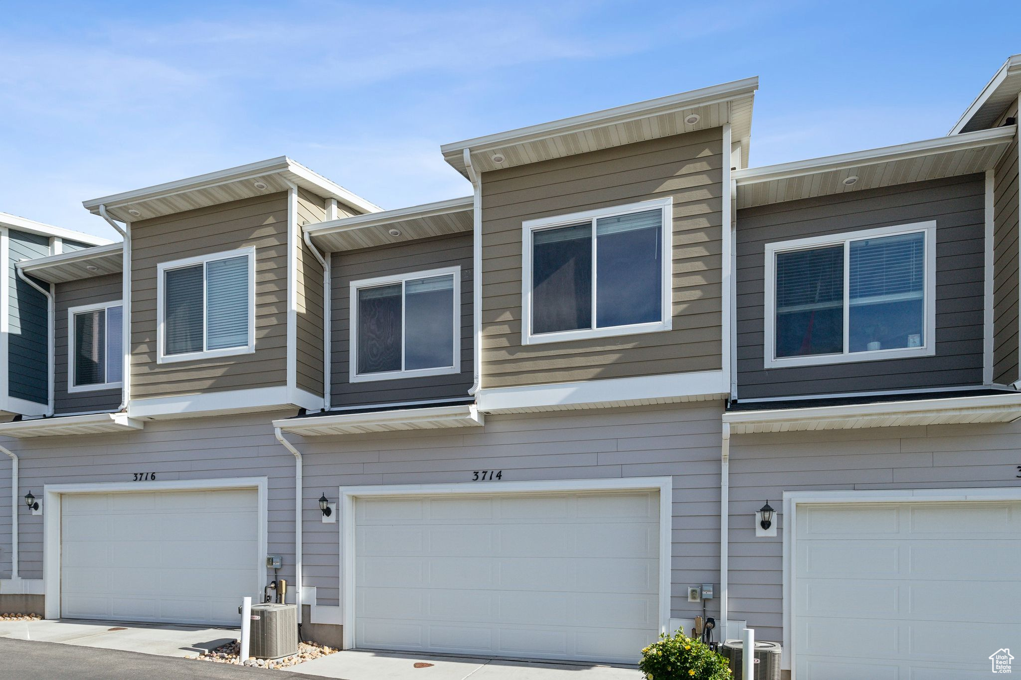 3714 W Soft Whisper Way, Herriman, Utah image 3
