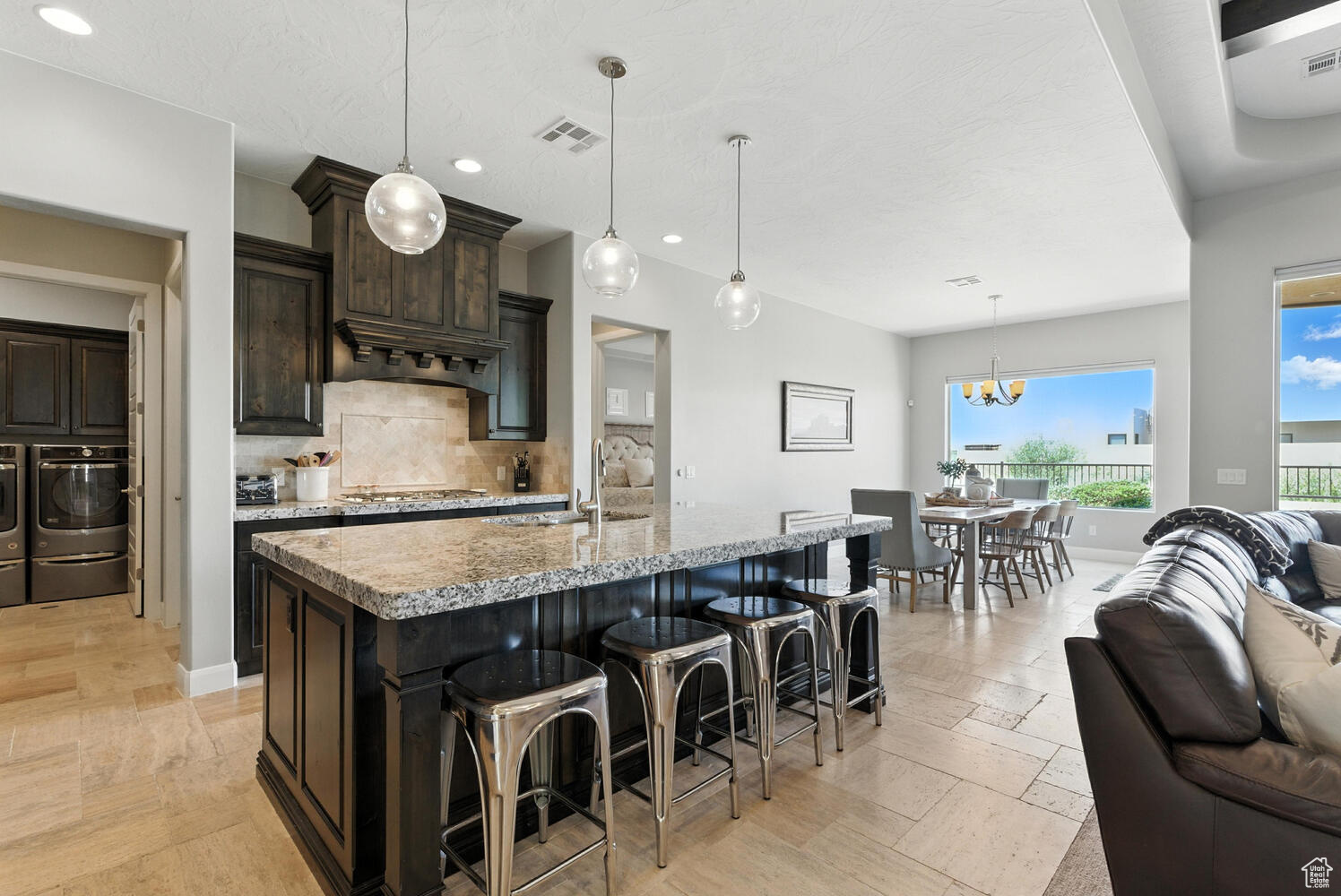 LEDGES OF ST GEORGE NORTHGATE PEAKS PH 1 - Residential