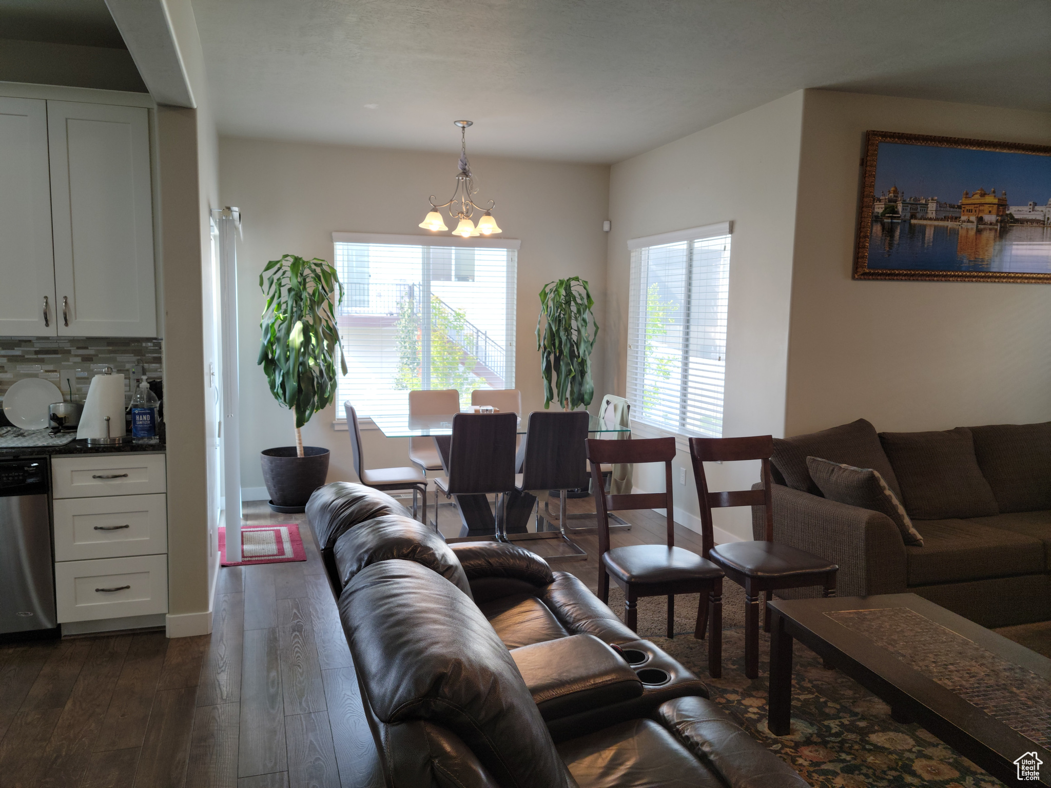 EAST RIVERWALK - Residential