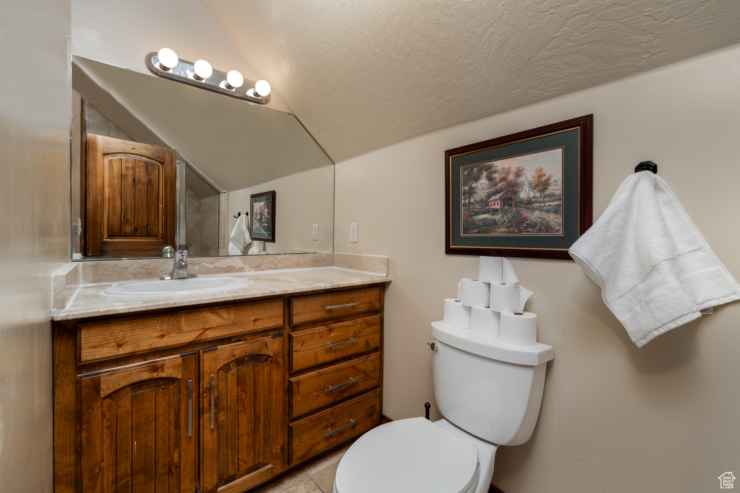 AIR VILLAGE HILLS SU - Residential