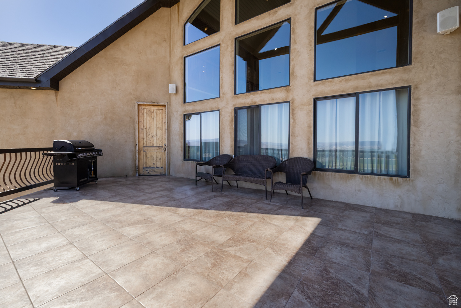 AIR VILLAGE HILLS SU - Residential