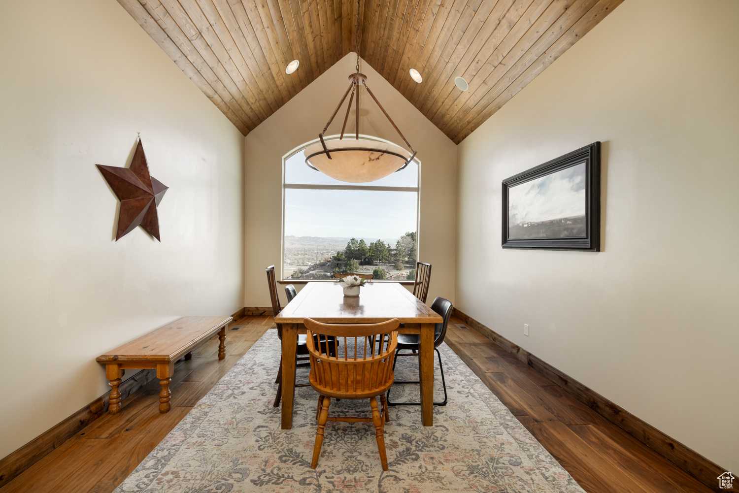 AIR VILLAGE HILLS SU - Residential