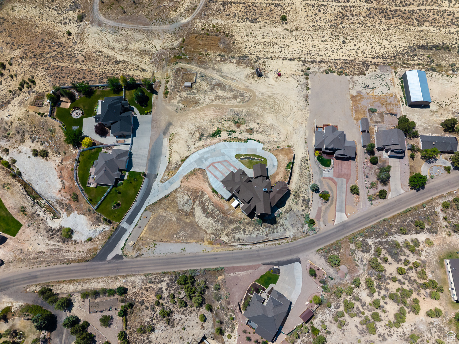 AIR VILLAGE HILLS SU - Residential