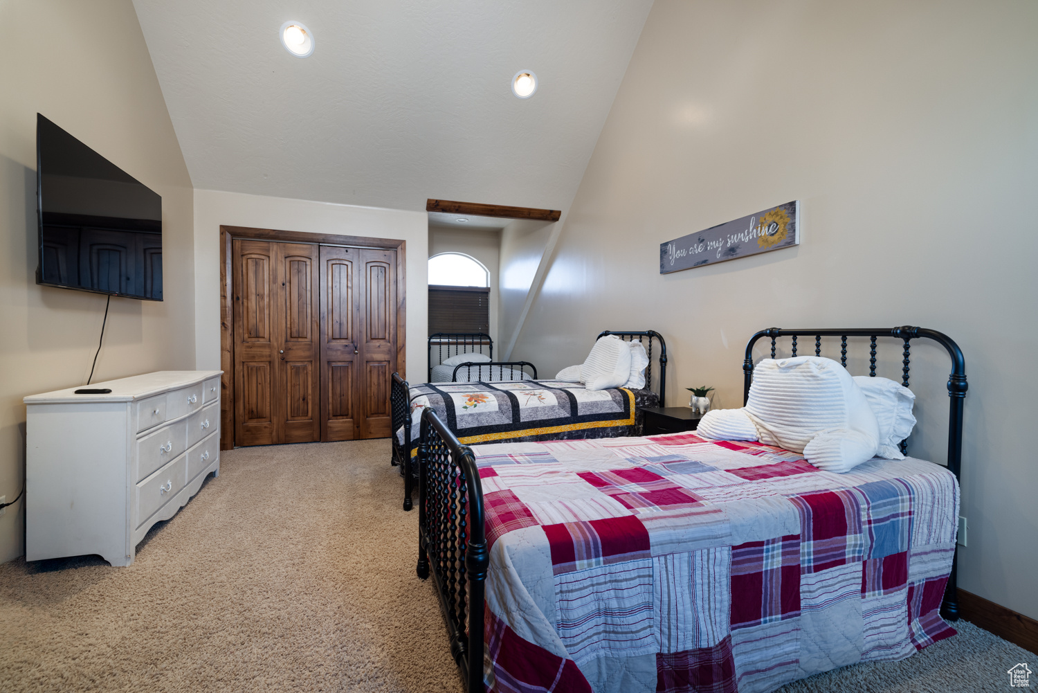 AIR VILLAGE HILLS SU - Residential