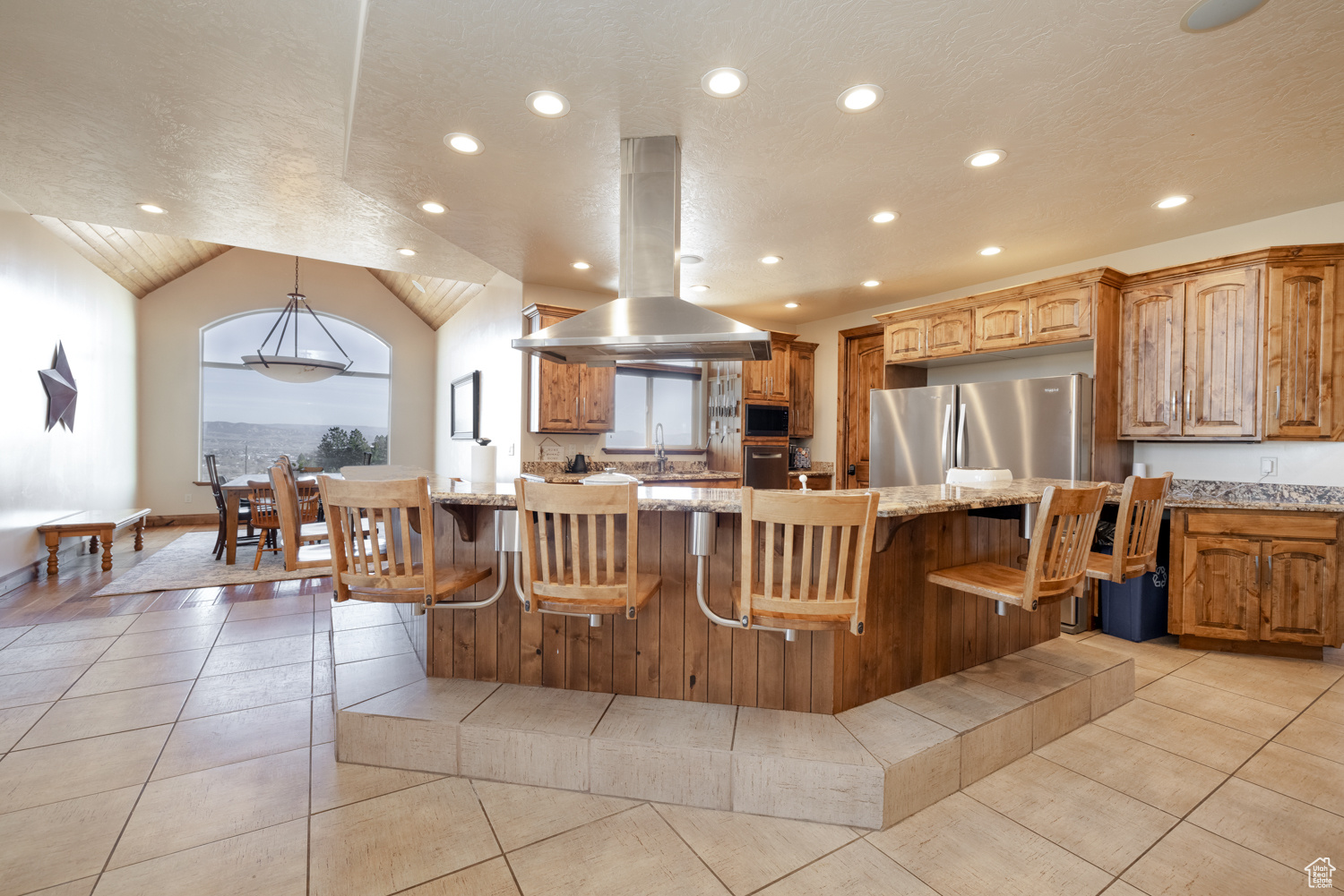 AIR VILLAGE HILLS SU - Residential