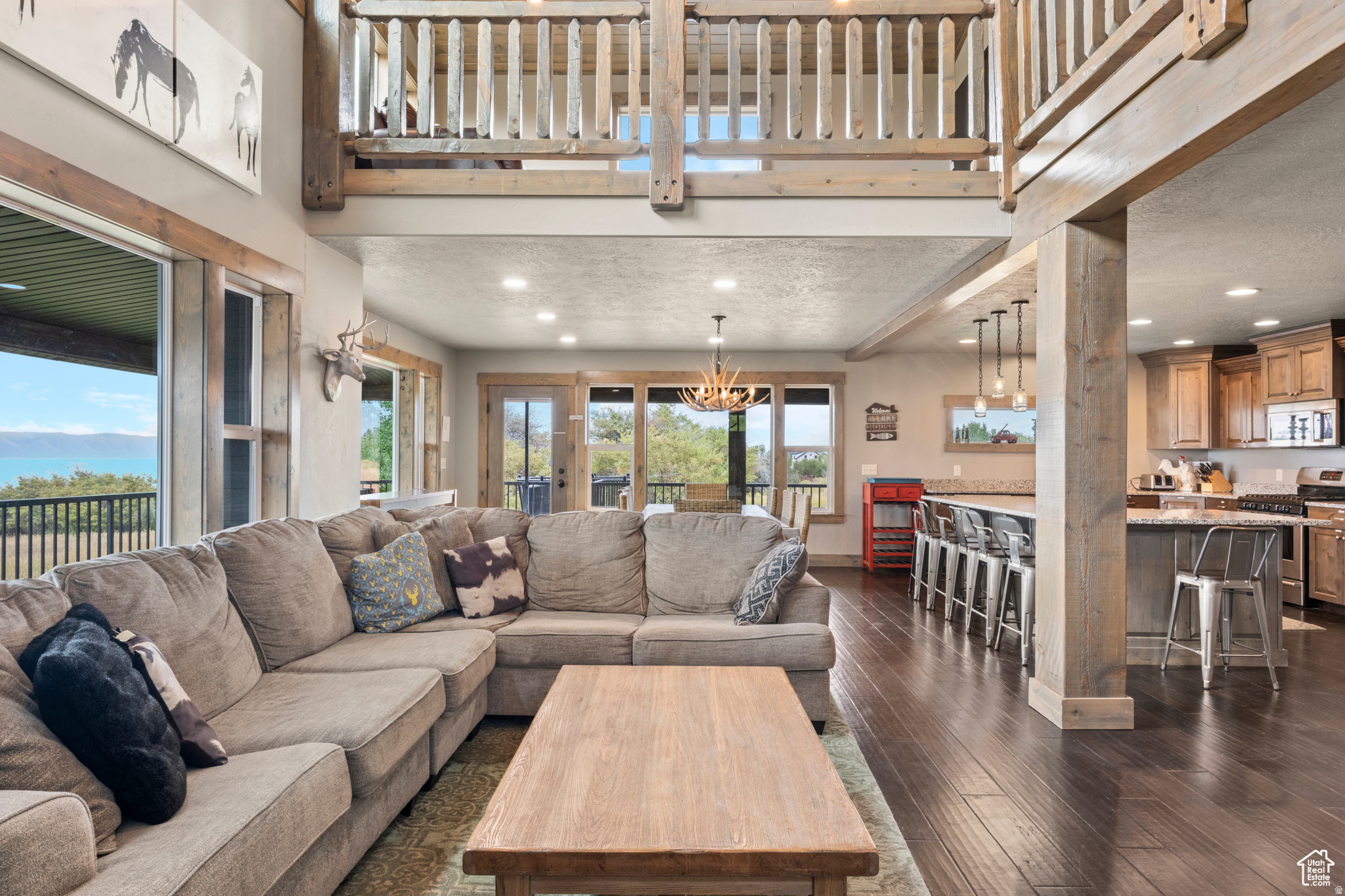 CHALET PH 1 - Residential