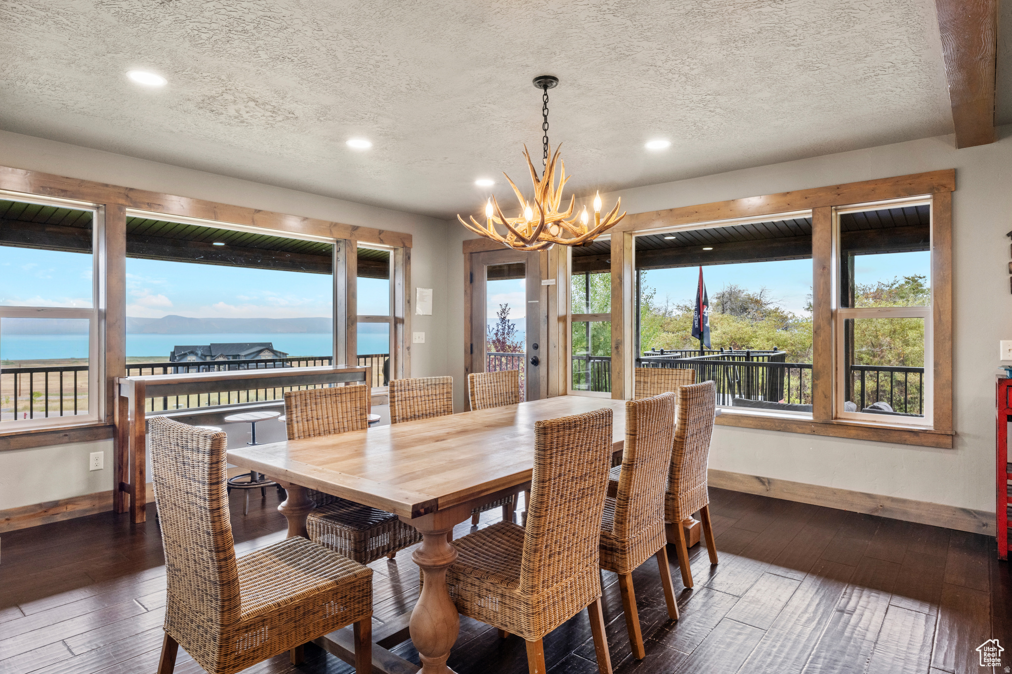 CHALET PH 1 - Residential