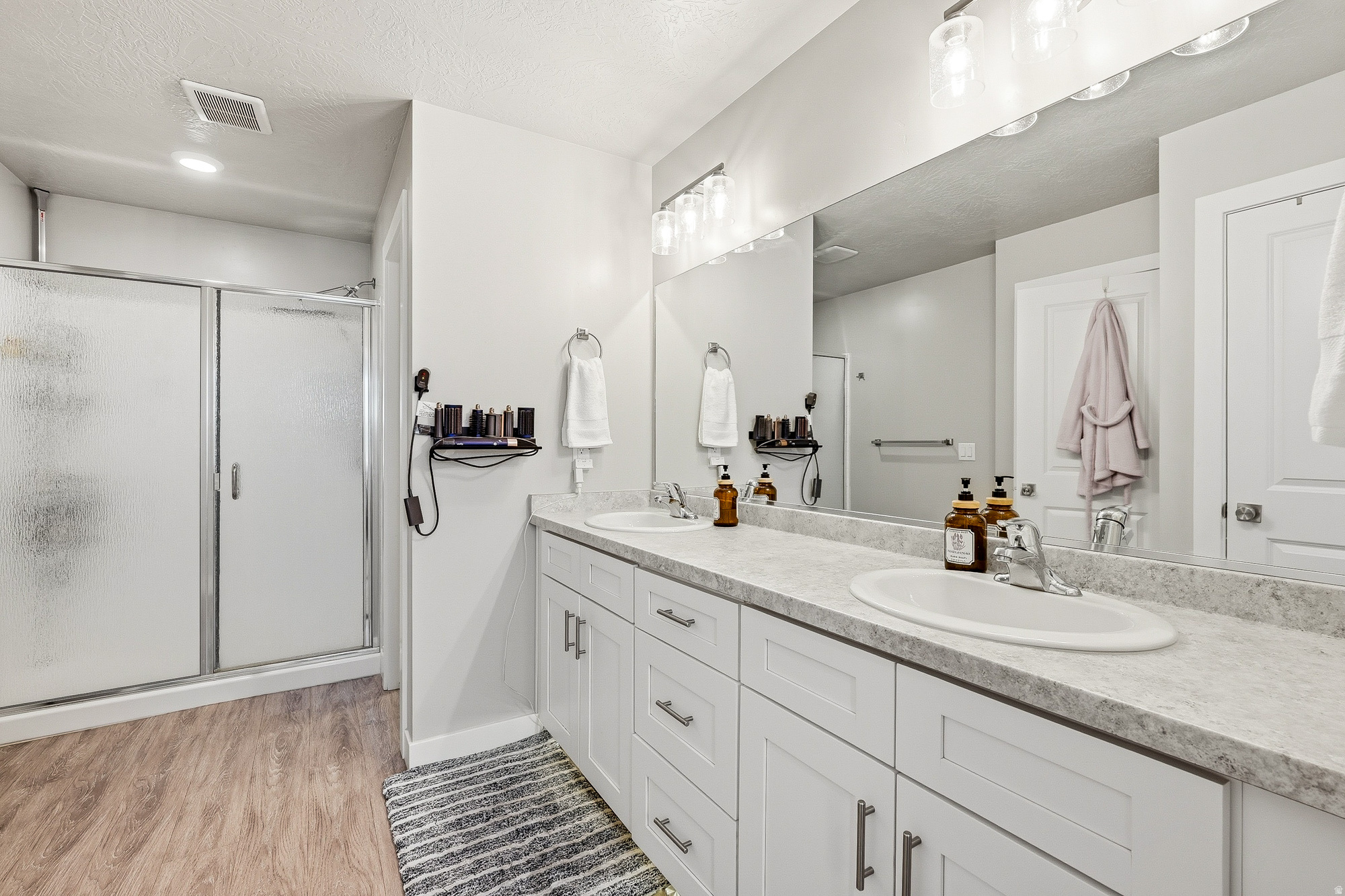 CEDAR BEN - Residential