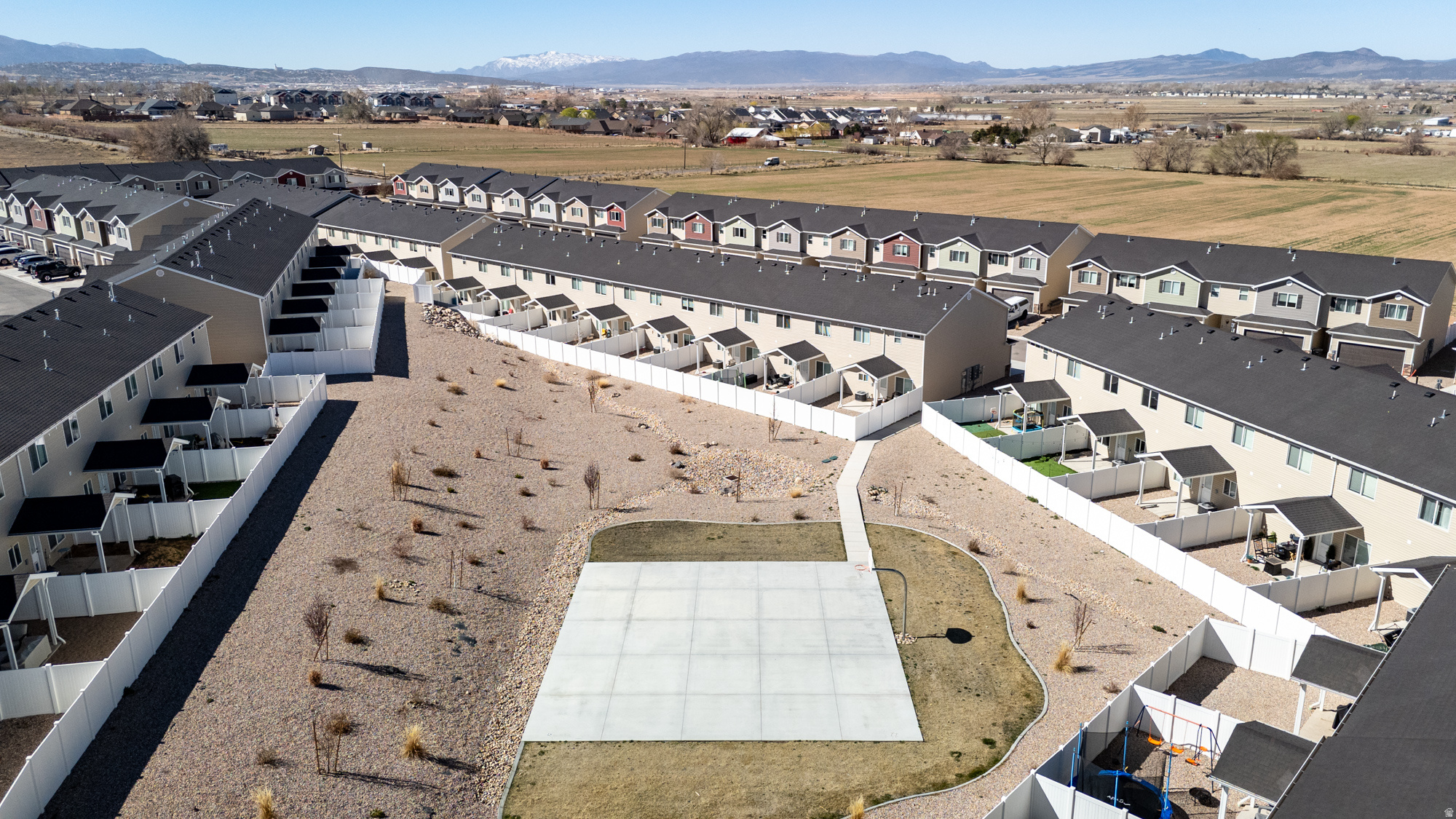 CEDAR BEN - Residential