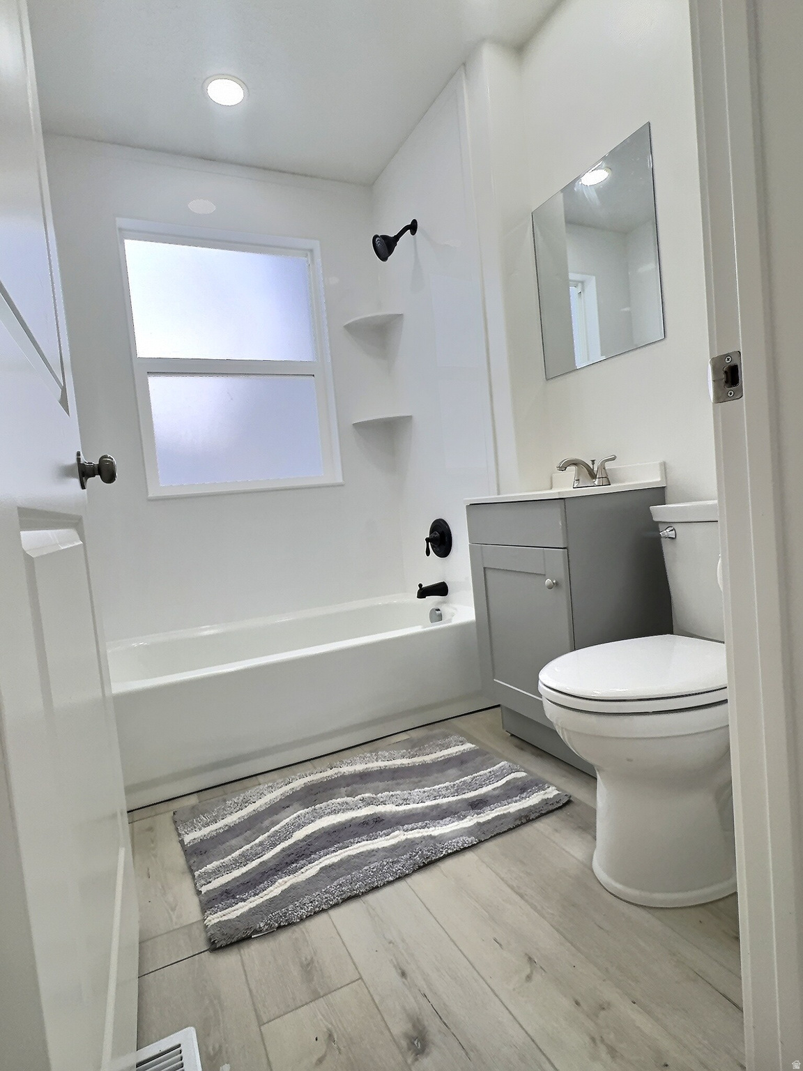 POPLAR PLACE - Residential