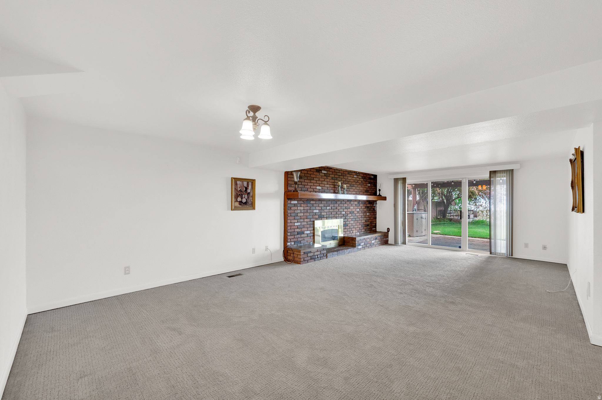 QUAIL VALLEY - Residential
