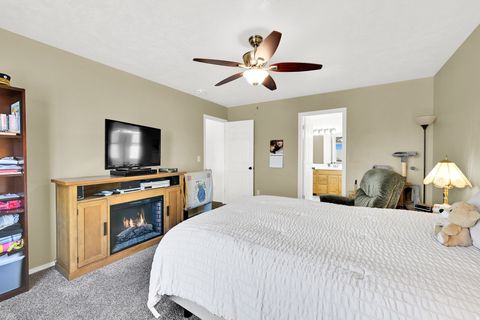 Tiny photo for 1509 N 2475 W, Clinton, UT 84015 (MLS # 2117547)