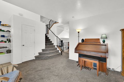 Tiny photo for 1509 N 2475 W, Clinton, UT 84015 (MLS # 2117547)