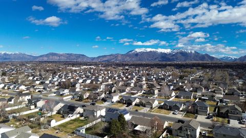 Tiny photo for 1509 N 2475 W, Clinton, UT 84015 (MLS # 2117547)