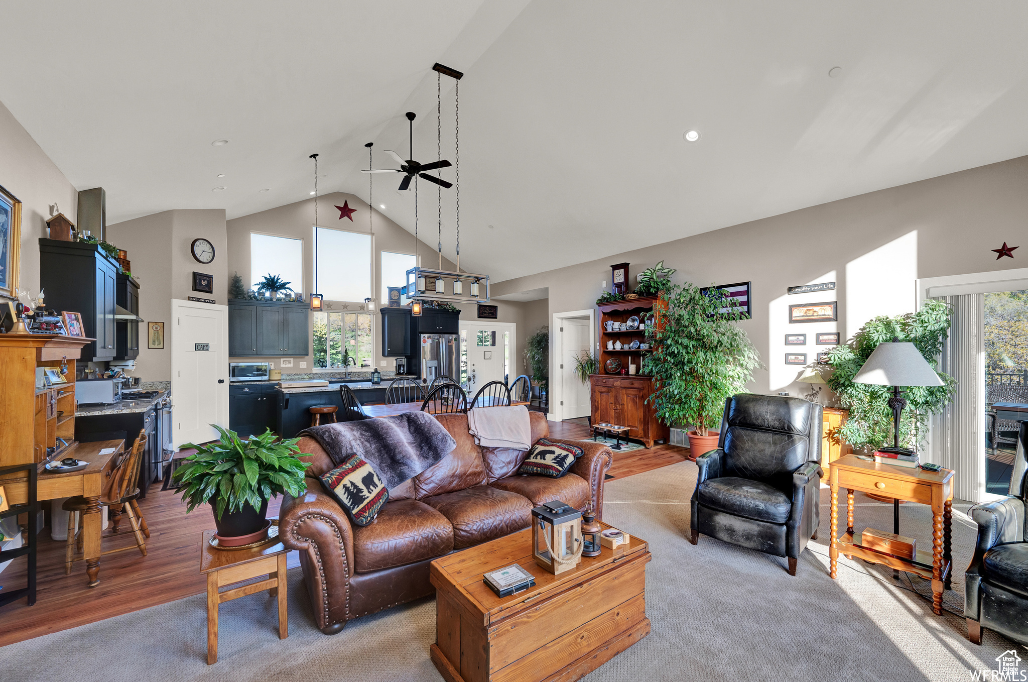 TIMBER LAKES - Residential