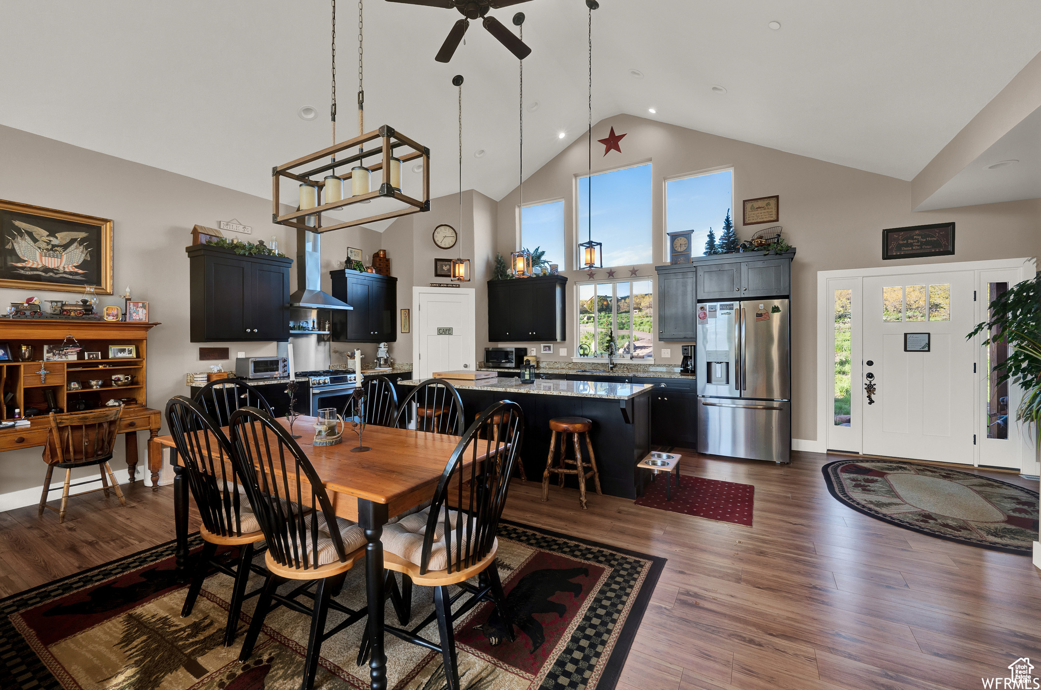 TIMBER LAKES - Residential