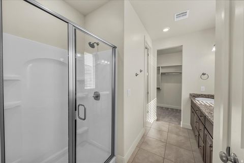 Tiny photo for 794 N VIA MODELO CIR, Washington, UT 84780 (MLS # 2152096)