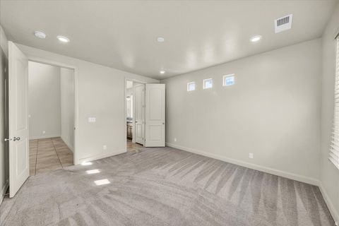 Tiny photo for 794 N VIA MODELO CIR, Washington, UT 84780 (MLS # 2152096)