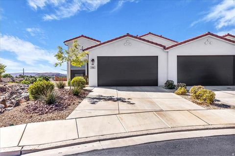 Tiny photo for 794 N VIA MODELO CIR, Washington, UT 84780 (MLS # 2152096)