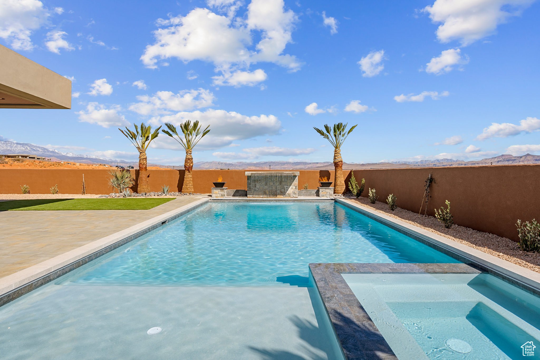 ESTATES AT SAND HOLLOW 2 - Residential