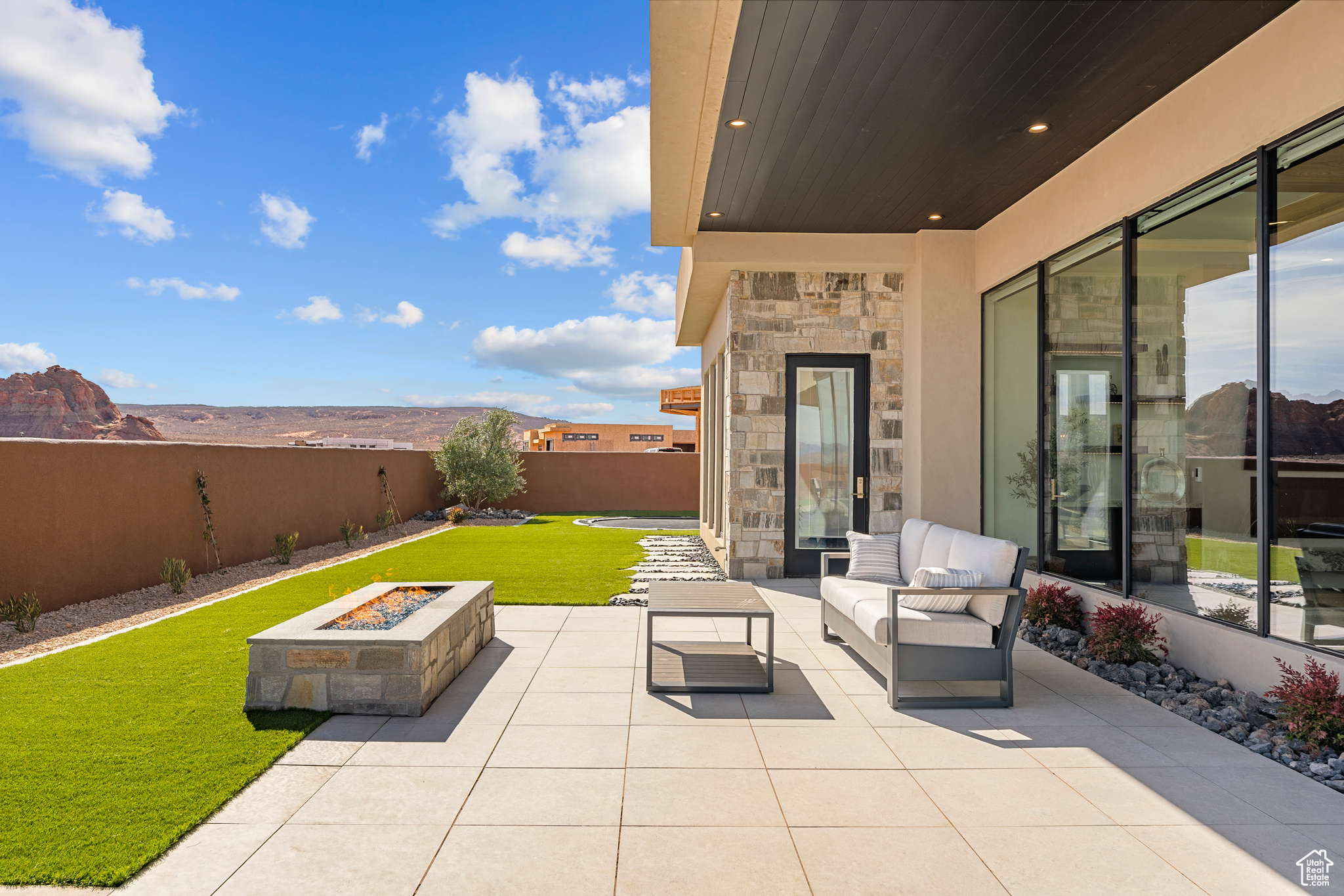 ESTATES AT SAND HOLLOW 2 - Residential