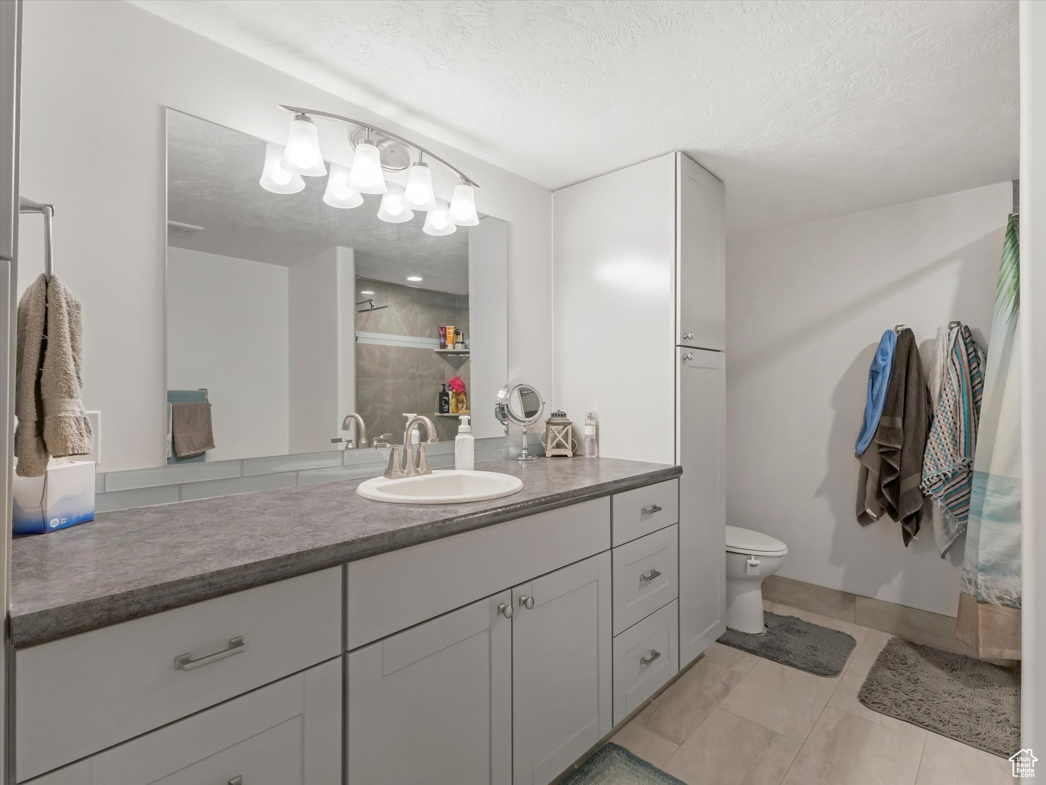MONTEREY EST - Residential