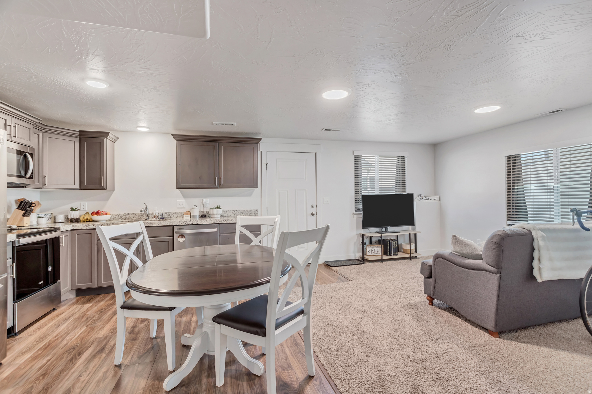 SILVERLAKE - Residential