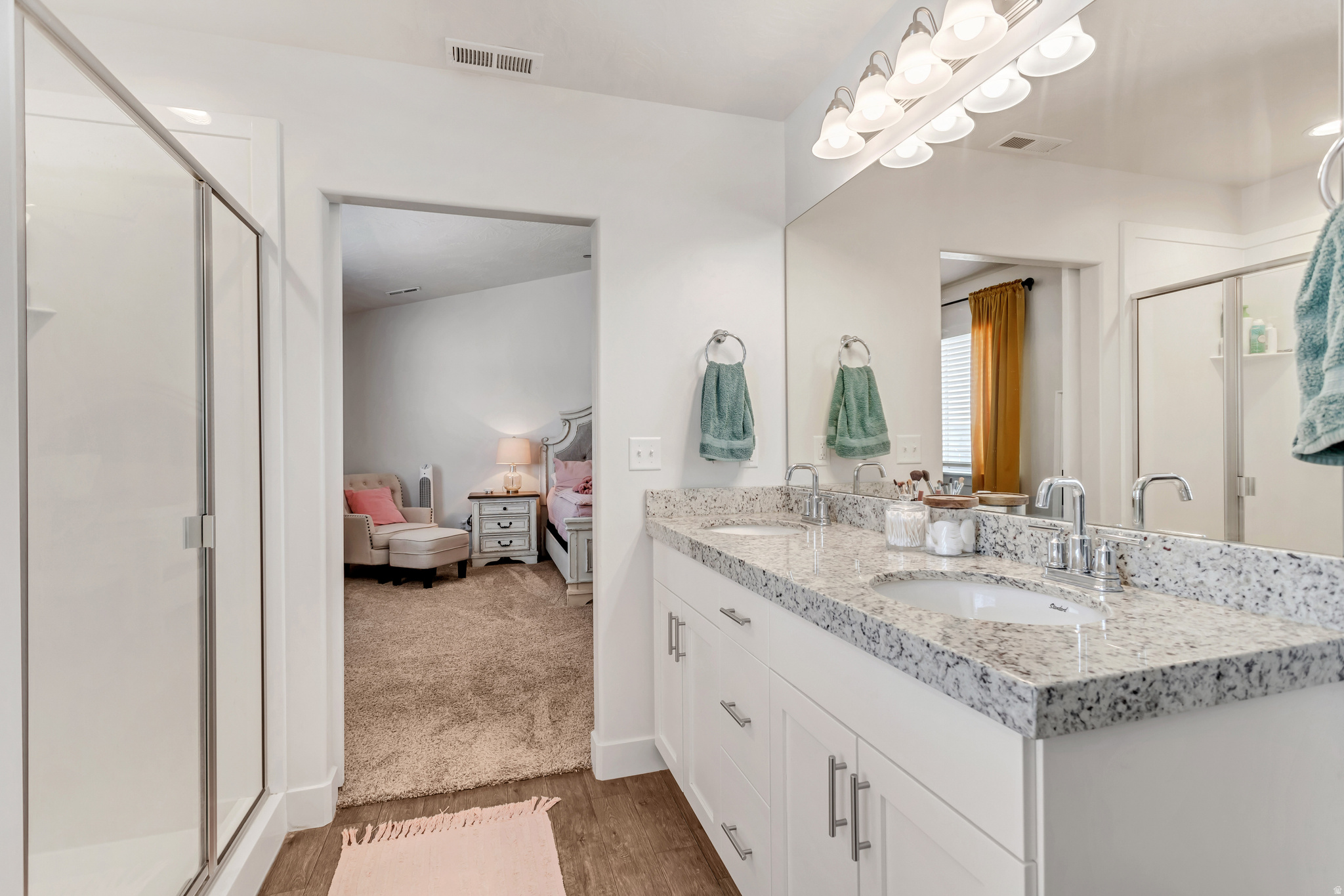 SILVERLAKE - Residential