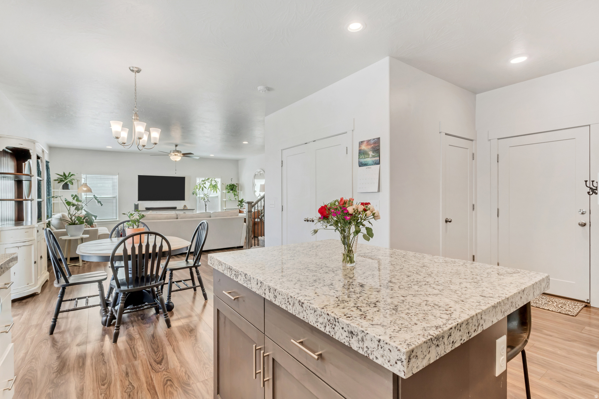 SILVERLAKE - Residential