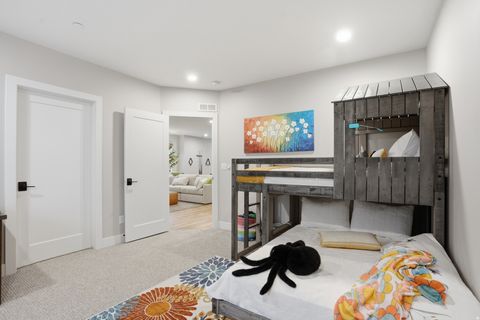 Tiny photo for 2011 E BEVERLY DR, Holladay, UT 84117 (MLS # 2151589)