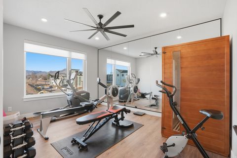 Tiny photo for 2011 E BEVERLY DR, Holladay, UT 84117 (MLS # 2151589)