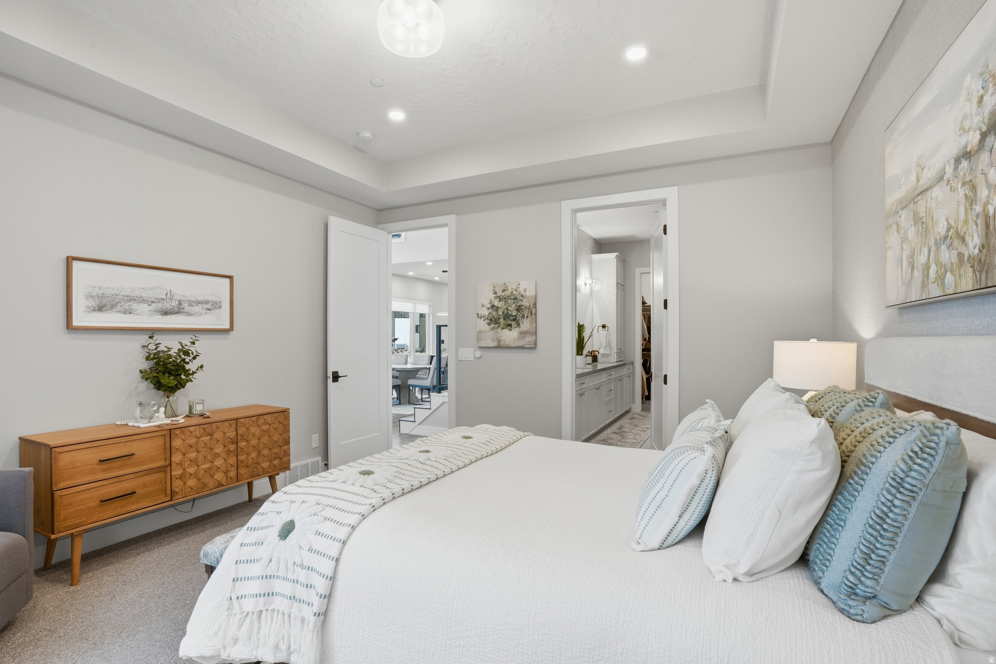 HOLLADAY HILLS - Residential