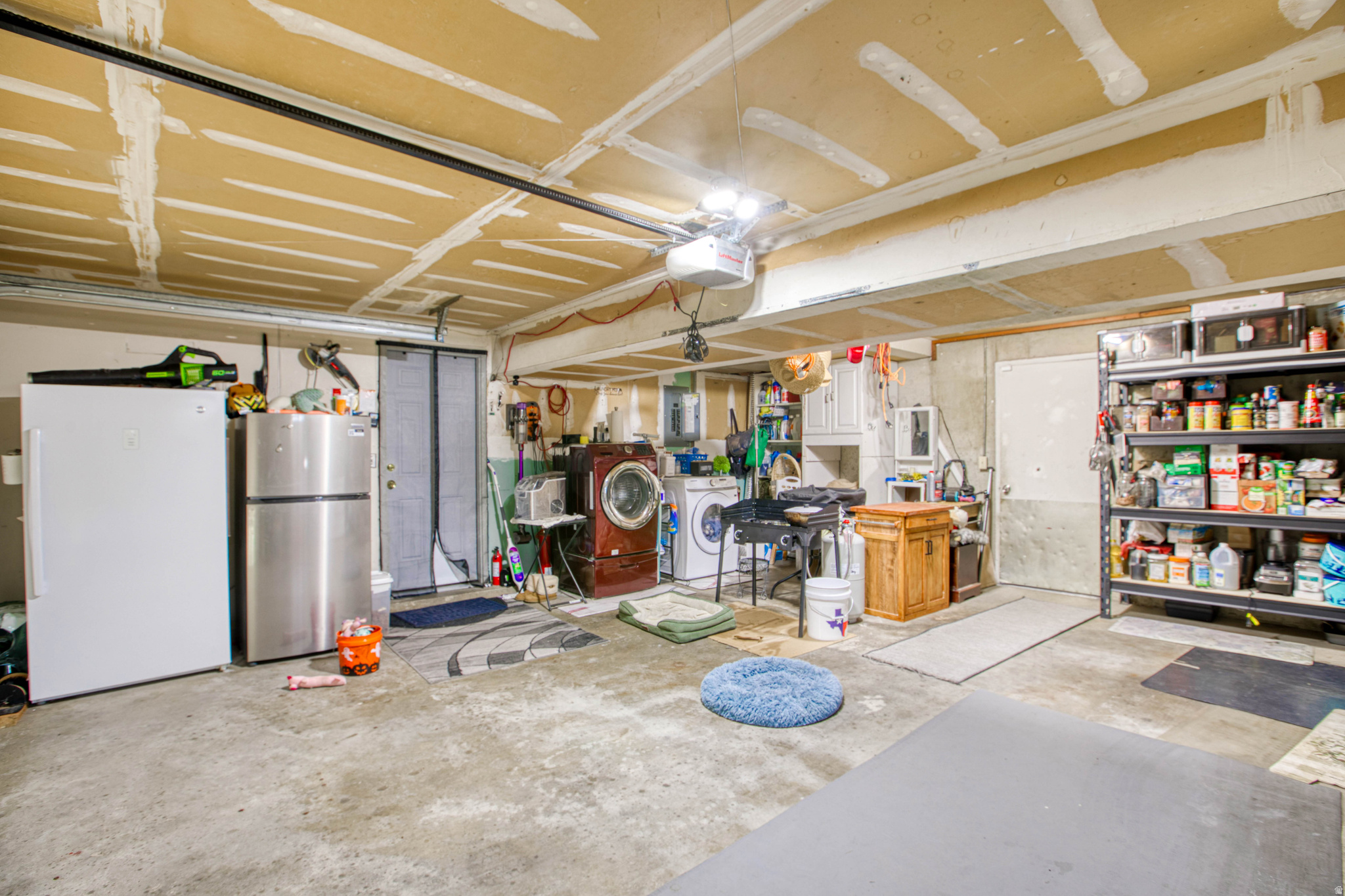 NORTH LAKE SUB - Residential