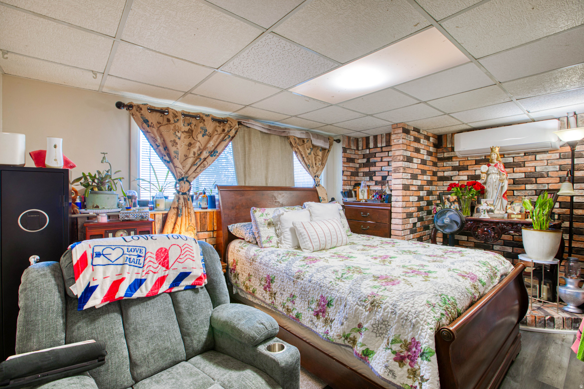 NORTH LAKE SUB - Residential