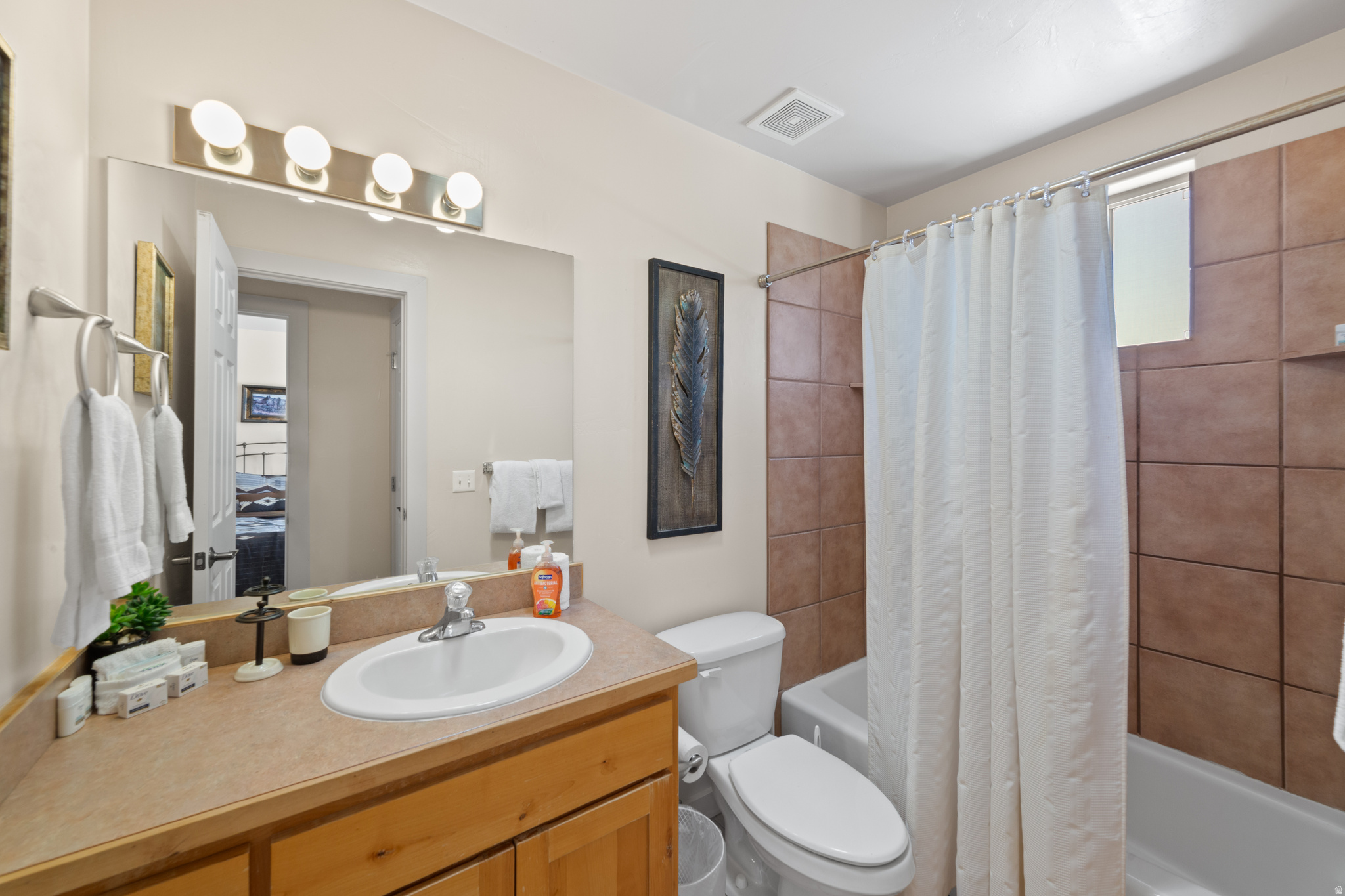 RIM VILLAGE VISTAS - Residential