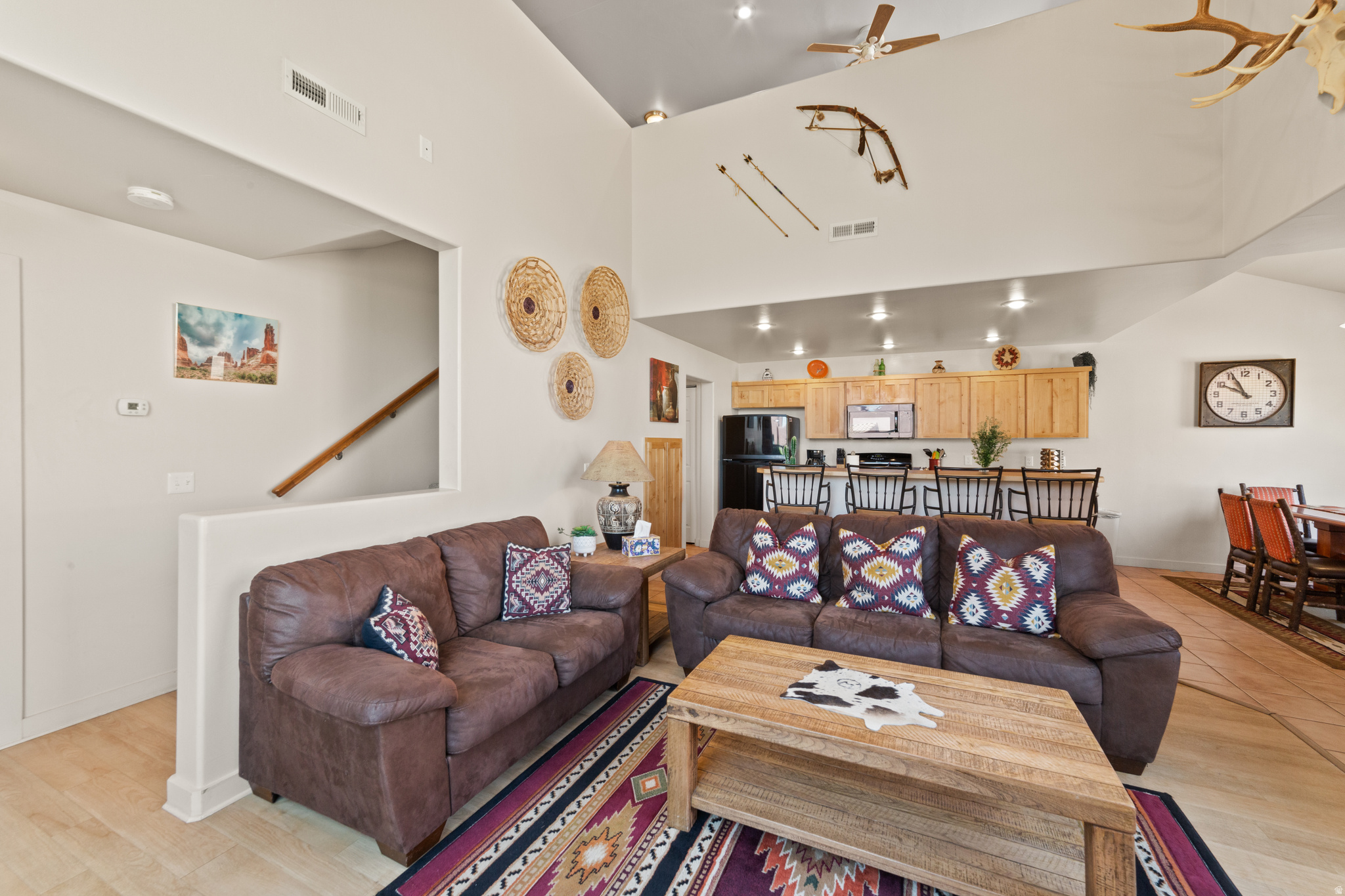 RIM VILLAGE VISTAS - Residential