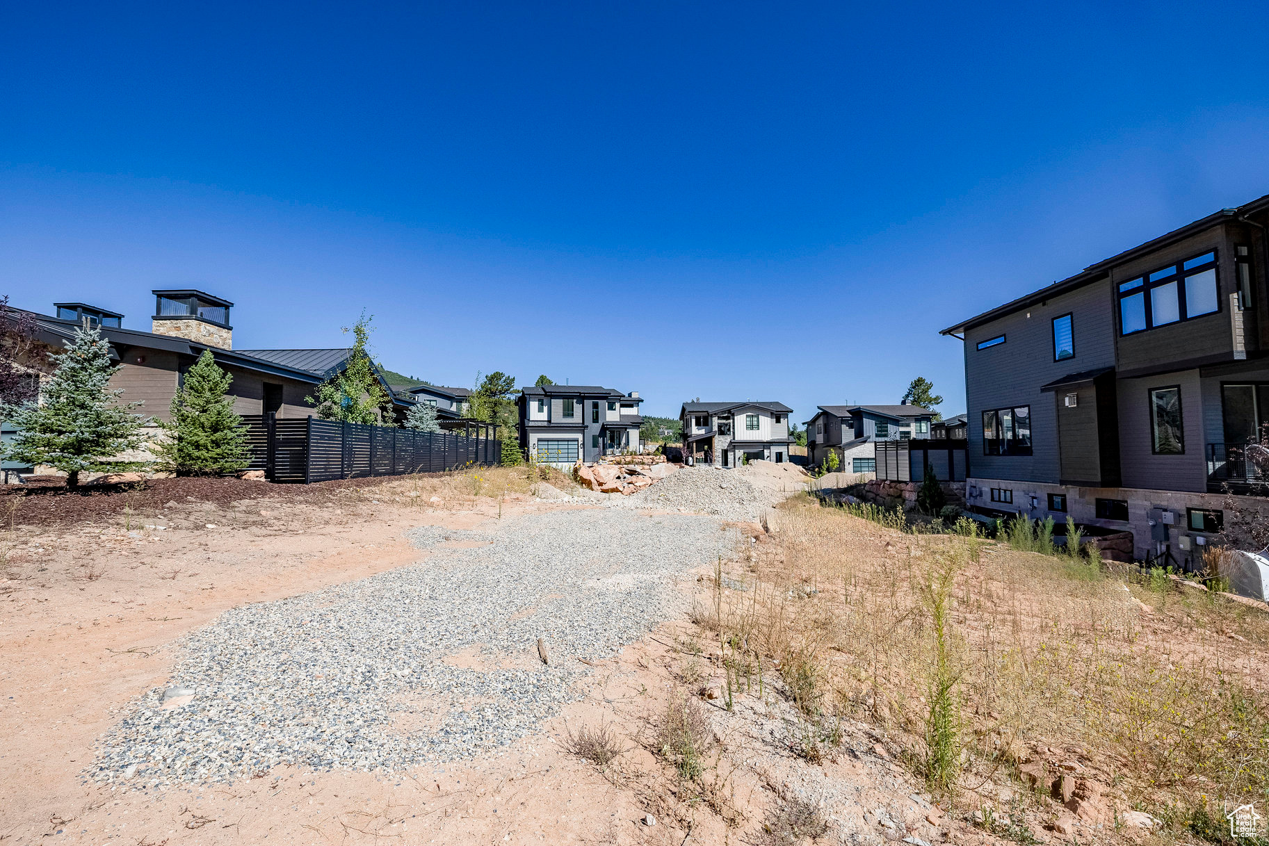 DISCOVERY RIDGE PHASE 3 SUBDIVISION - Residential