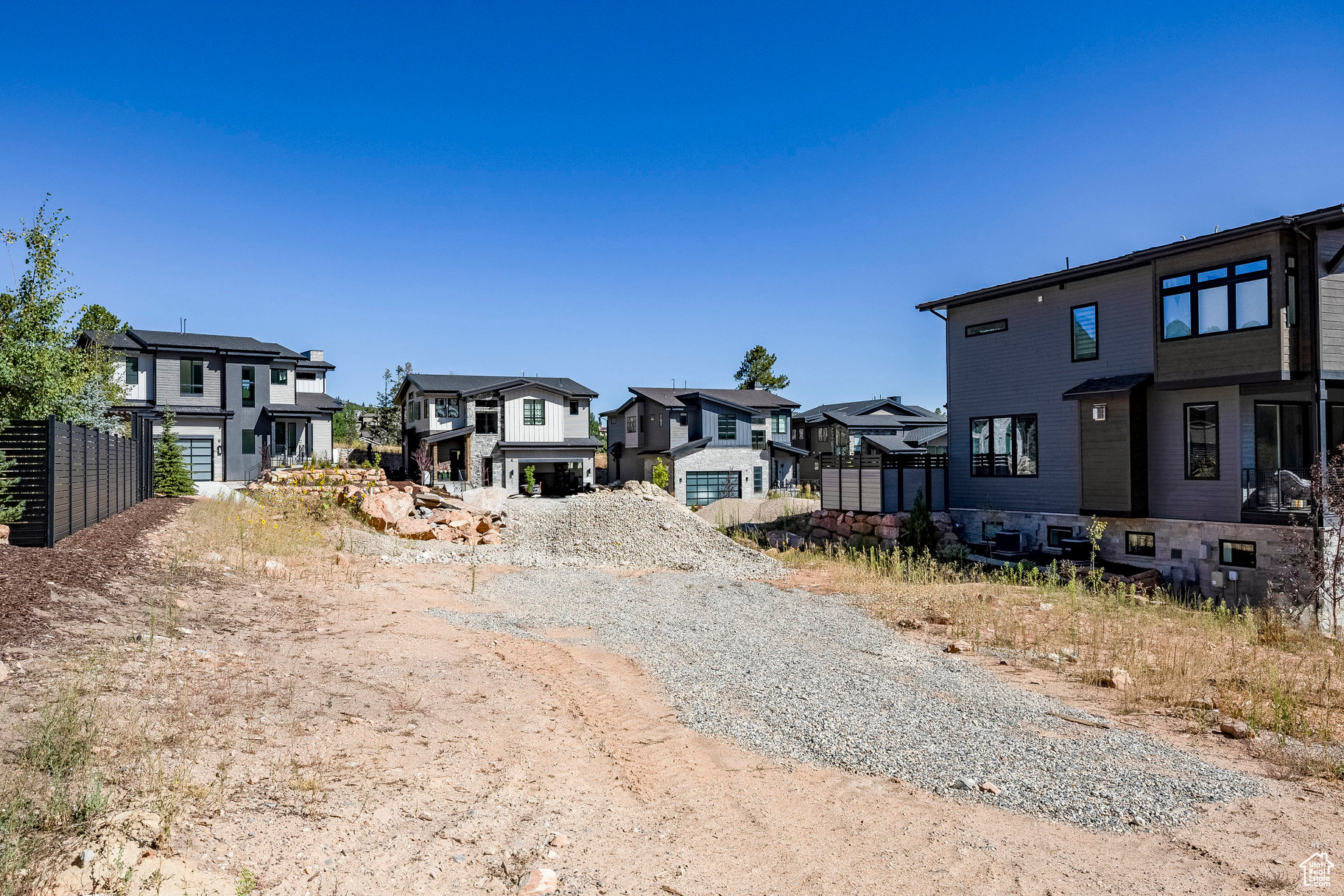 DISCOVERY RIDGE PHASE 3 SUBDIVISION - Residential