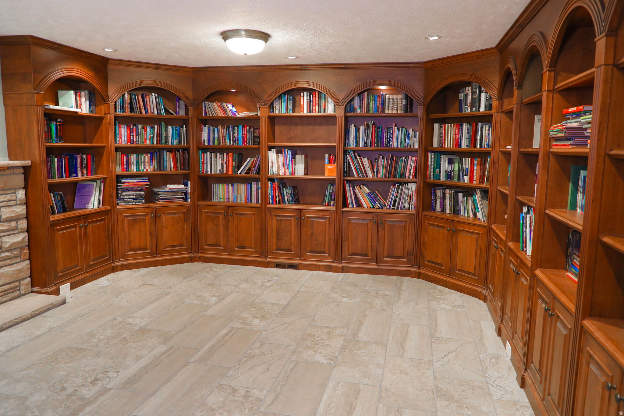 MT OLYMPUS HILLS - Residential