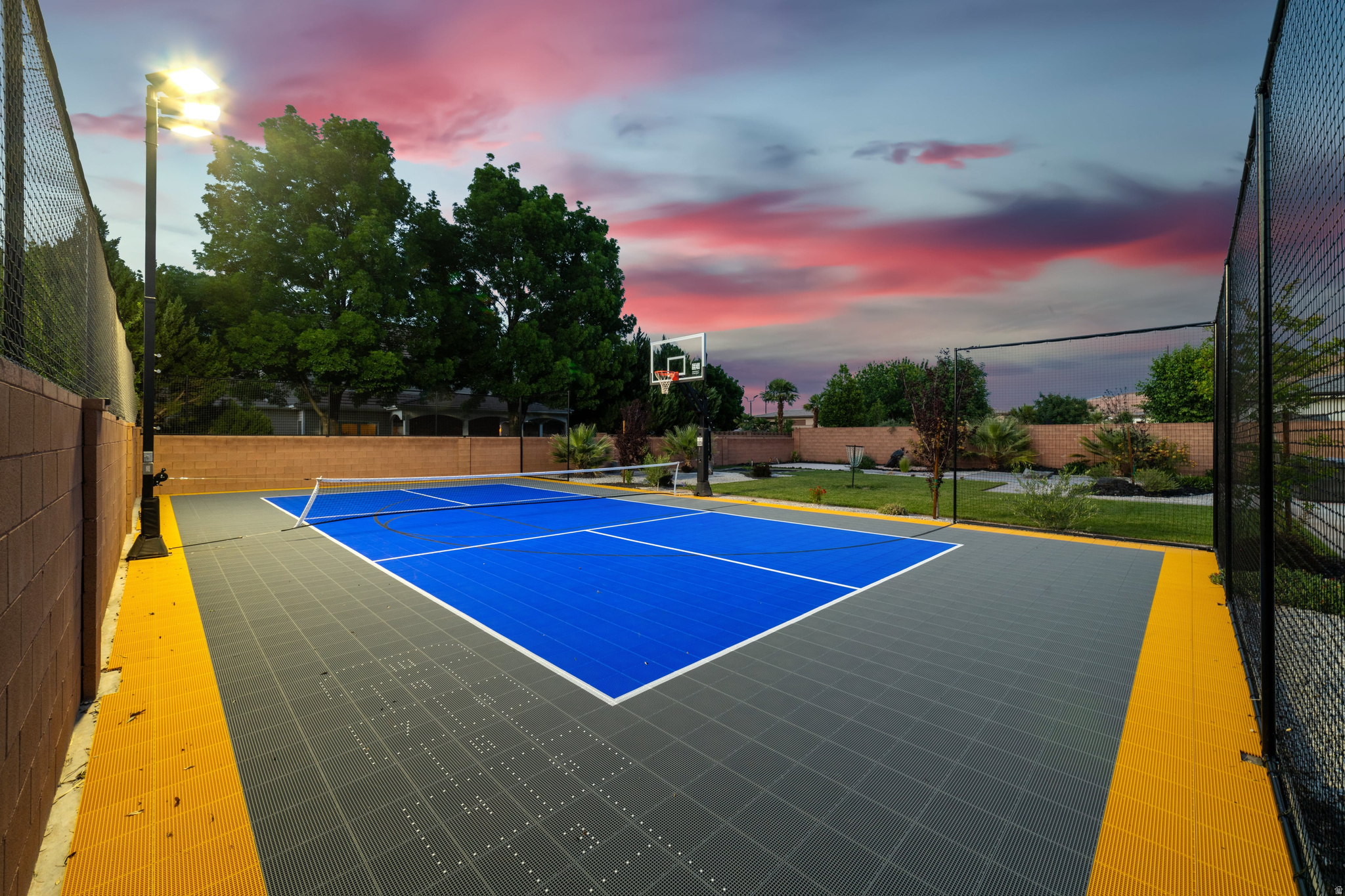 WHITWORTH ESTATES - Residential