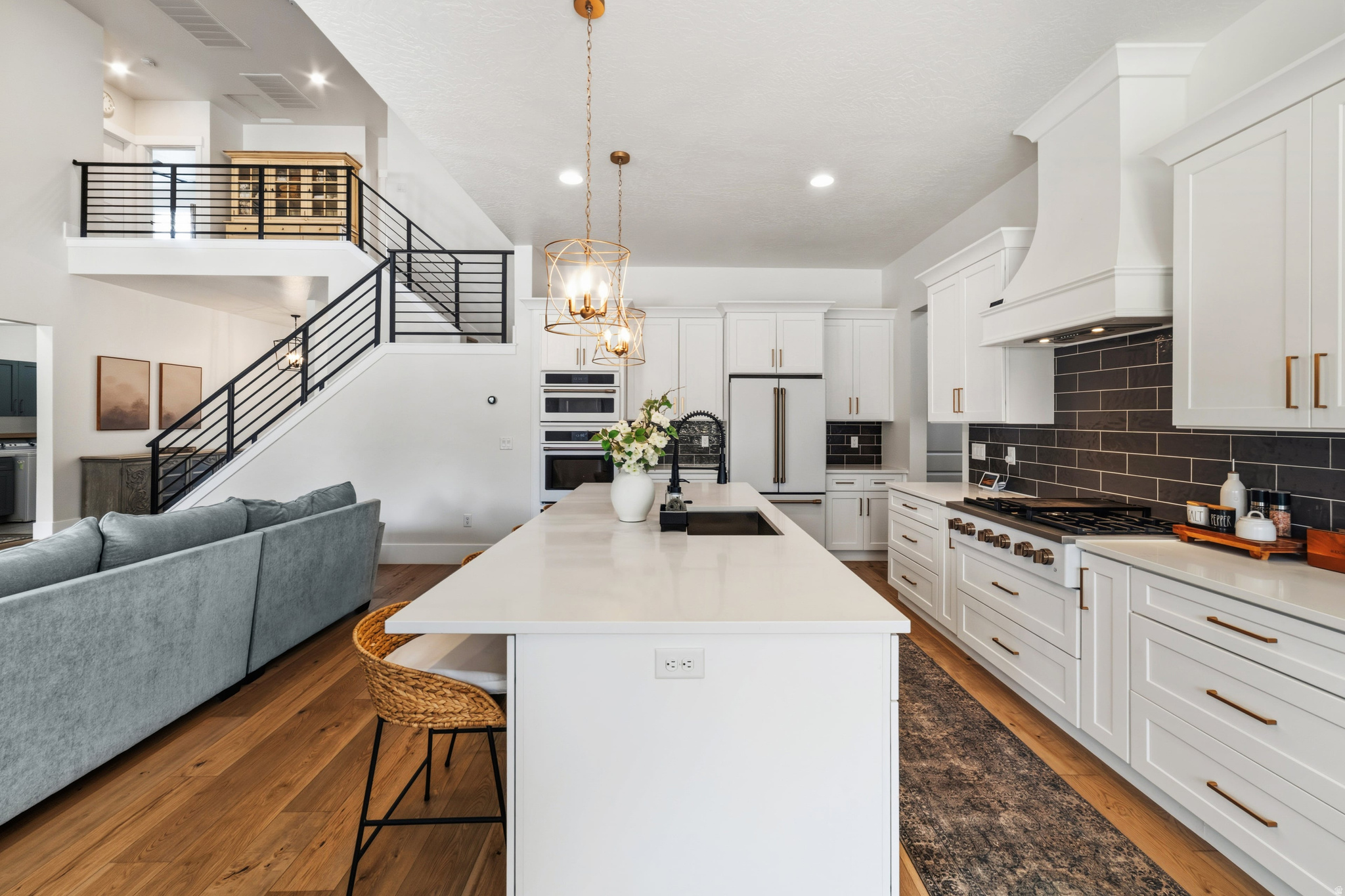 WHITWORTH ESTATES - Residential