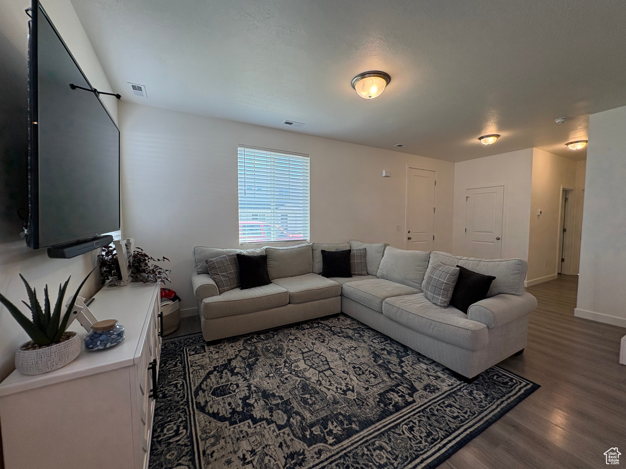 SALT POINT VISTA - Residential