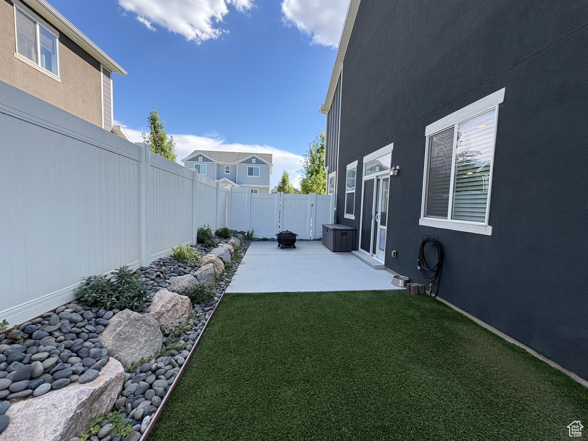 SALT POINT VISTA - Residential