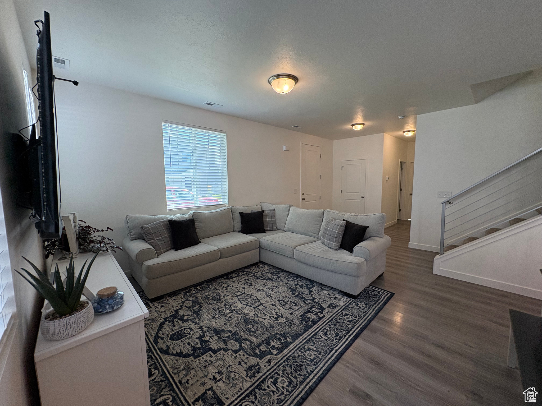 SALT POINT VISTA - Residential