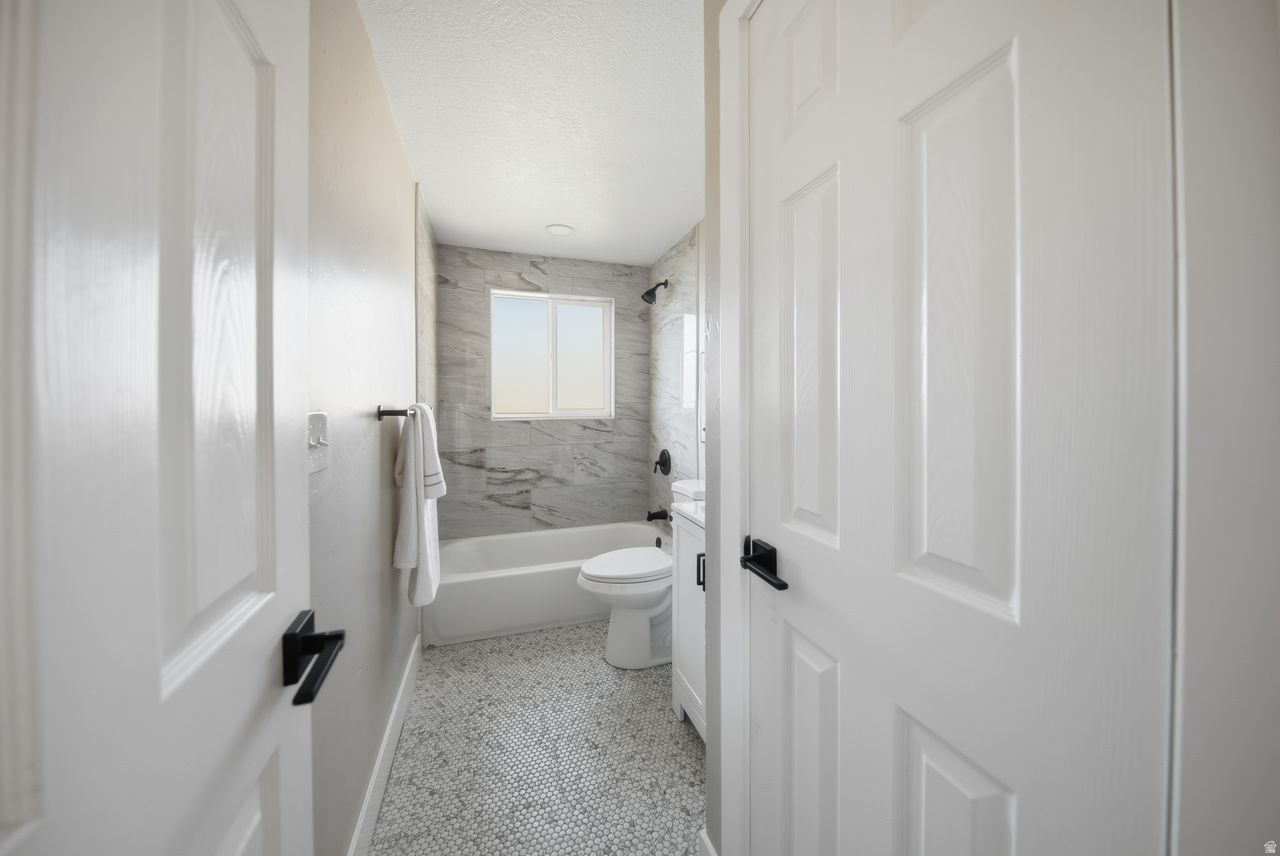 SOUTHRIDGE - Residential