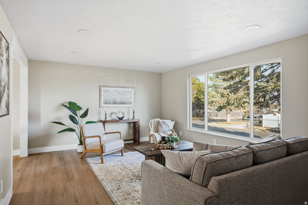 SOUTHRIDGE - Residential